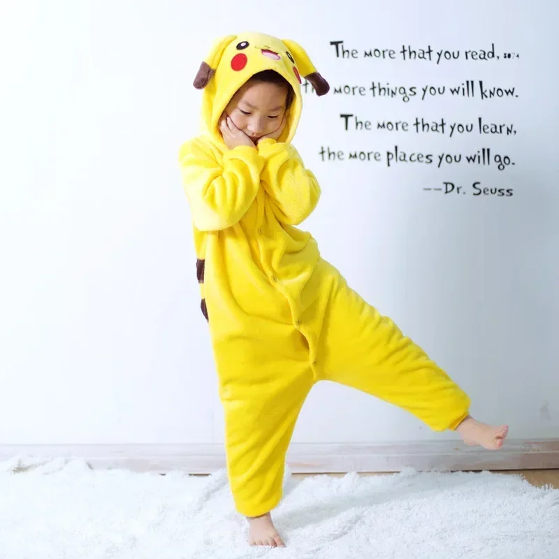 Pokemon Pikachu Warm Flannel H - огляд і ціна Anime Cosplay Pokemon