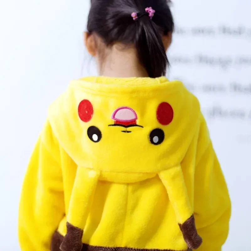 Pokemon Pikachu Warm Flannel H - огляд і ціна Anime Cosplay Pokemon